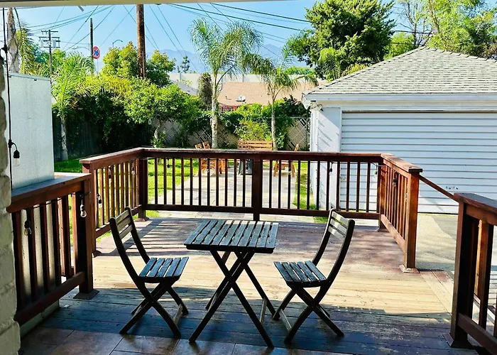 Los Angeles Home Located In Beautiful Pasadena